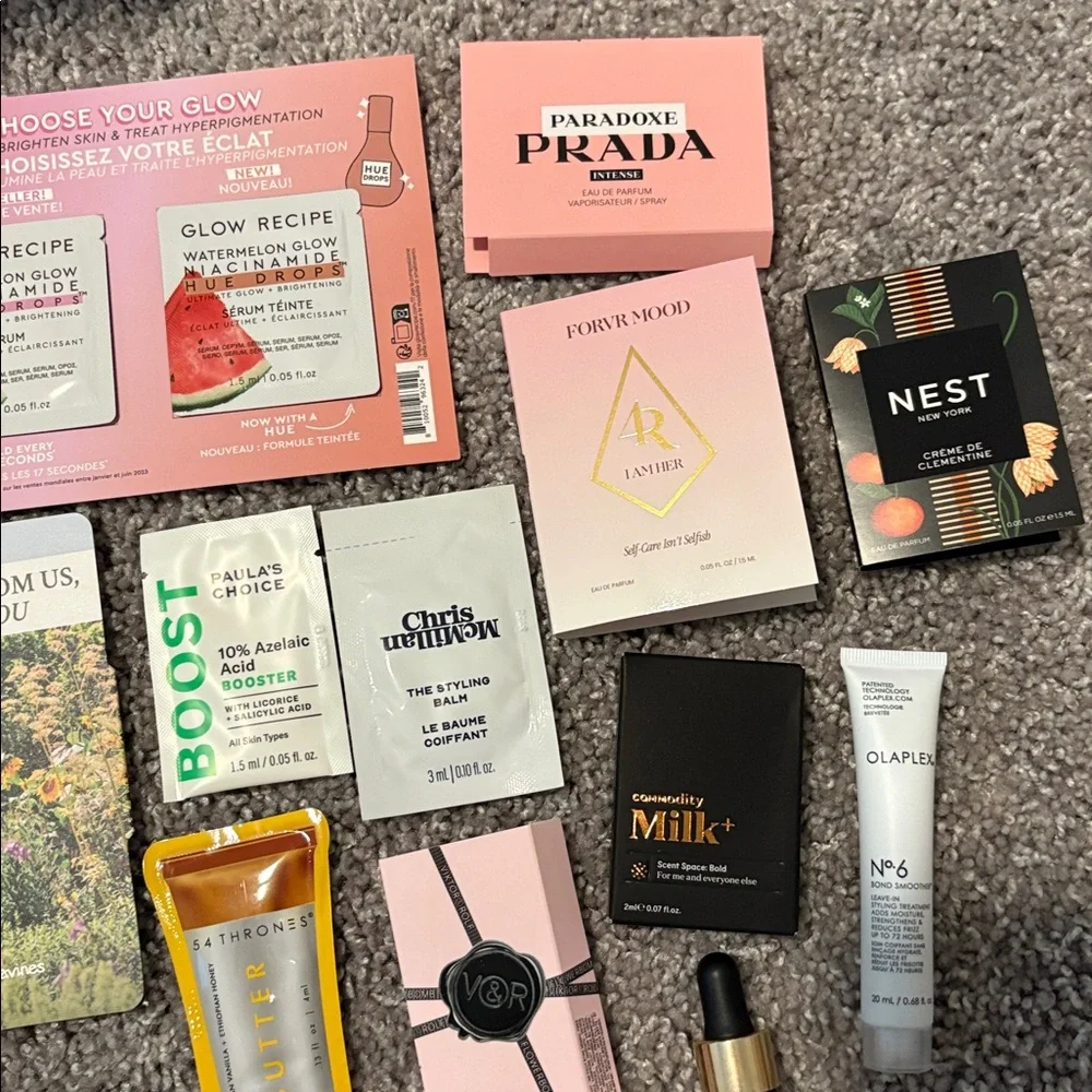 Assorted Beauty/Hair/Skincare Sample Set - Picture 3 of 4